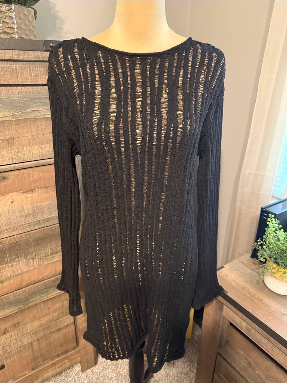 Divided Black Sheer Ribbed Long Sleeve Tunic
